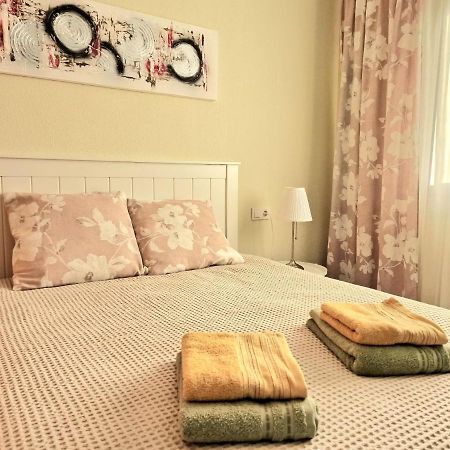 Cozy Apartment With Sea View ตอร์เรเวียคา ภายนอก รูปภาพ