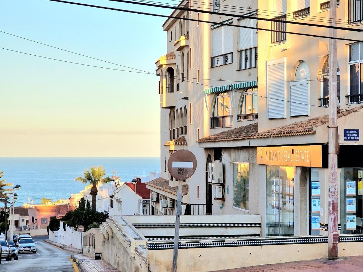 Cozy Apartment With Sea View ตอร์เรเวียคา ภายนอก รูปภาพ
